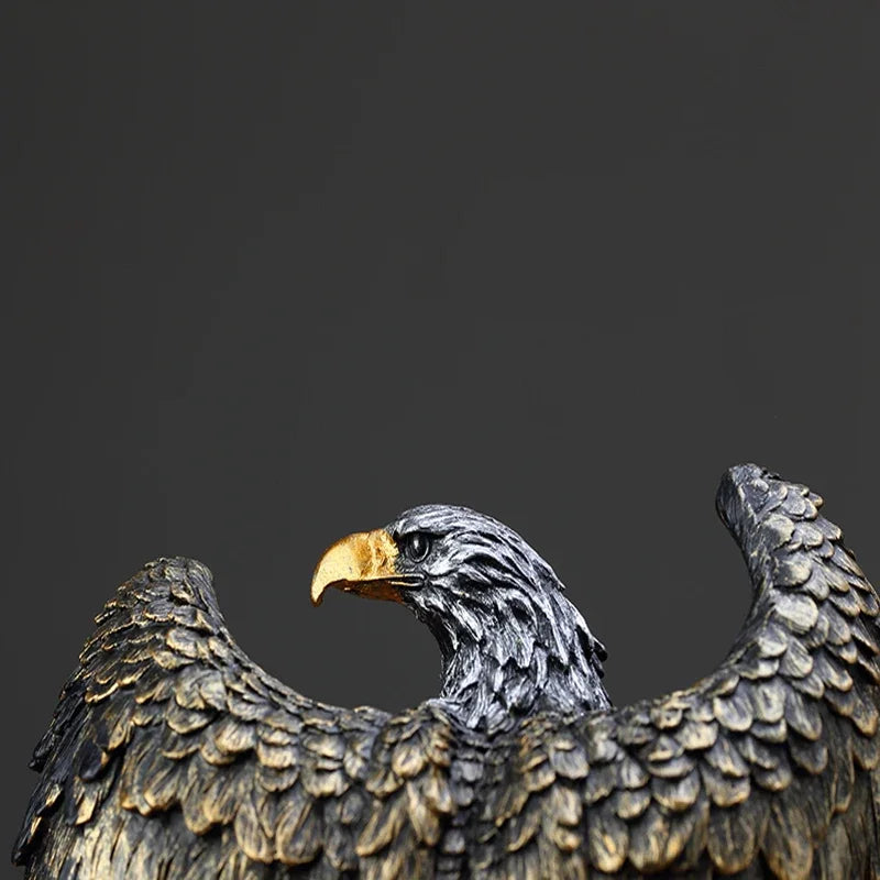 escultura-de-aguia-preto4